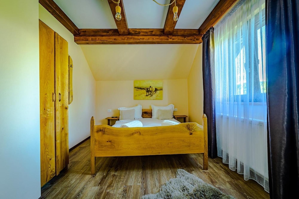 Casa Nitu