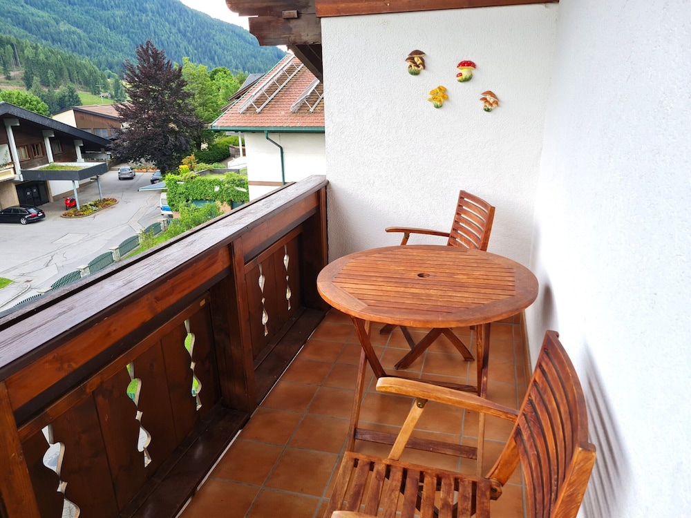 Wonderful Apartment With Views of the Slopes