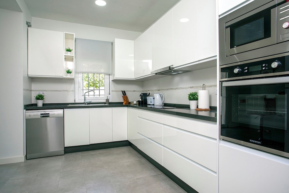 Genteel Home El Brillante