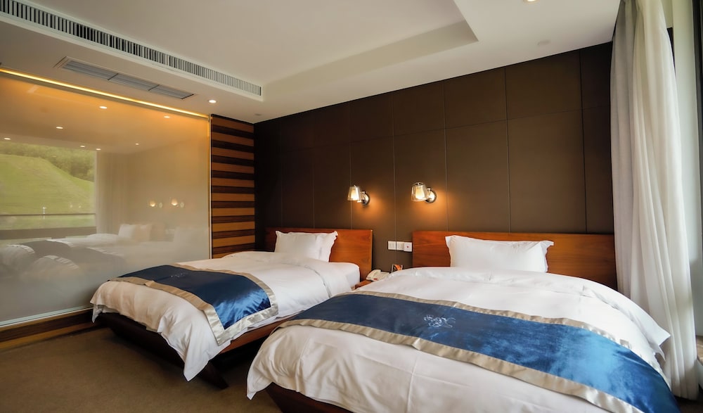 YunDing Grand Hotel