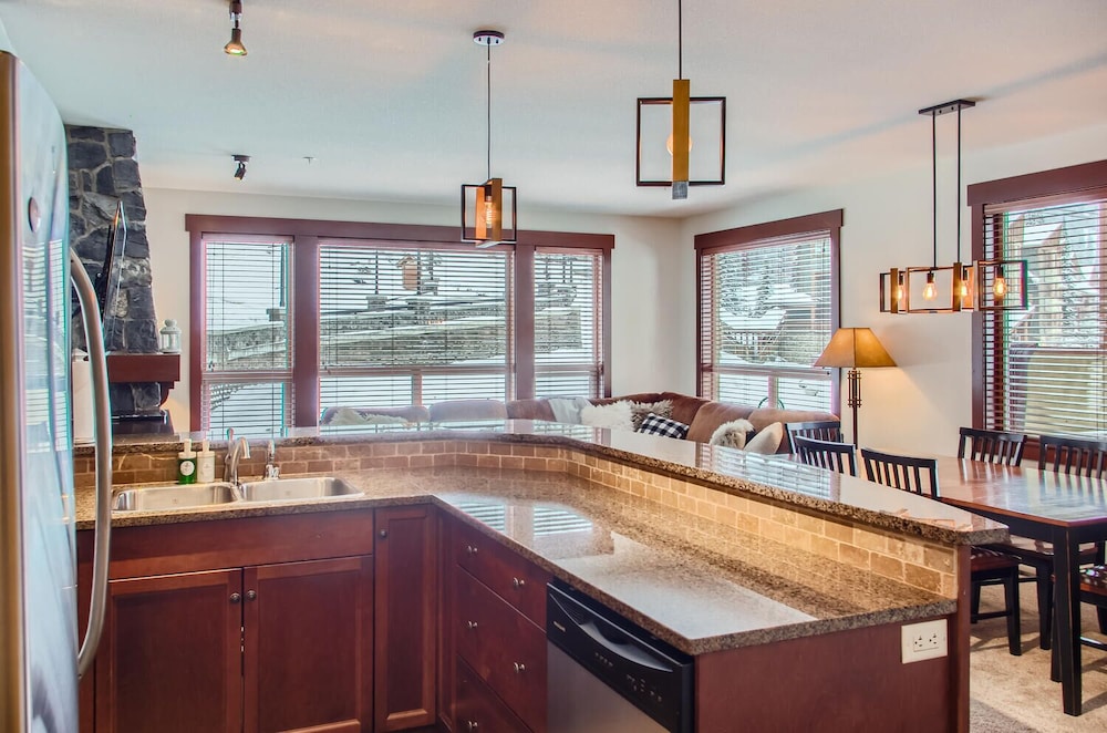 Stonegate Resort by Okanagan Premier