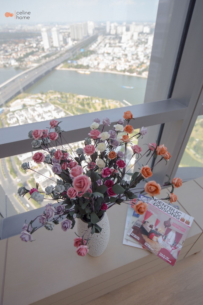 Celine Home - Vinhomes Central Park