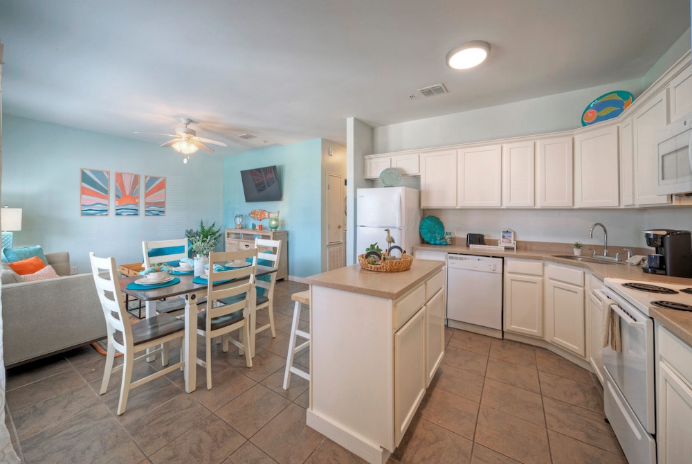 The Costa Bahia Condos by AvantStay – Pristine Comfort Near Port Aransas Beach