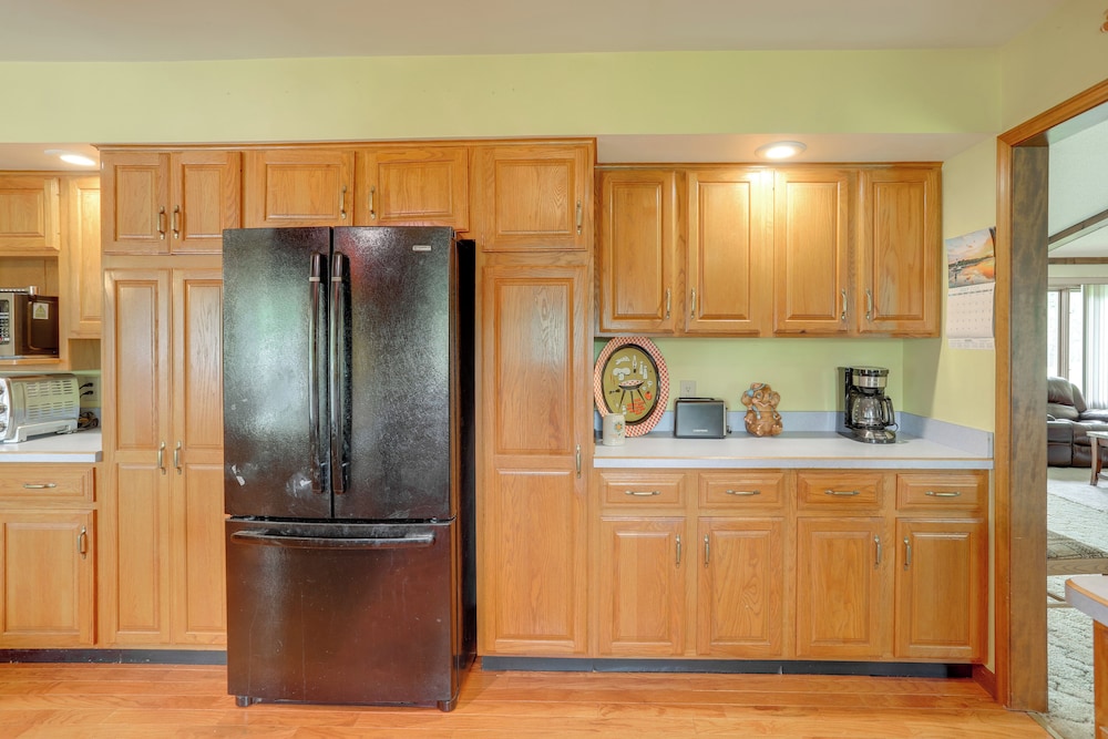 Home w/ Large Yard: 8 Mi to Holiday Valley Resort