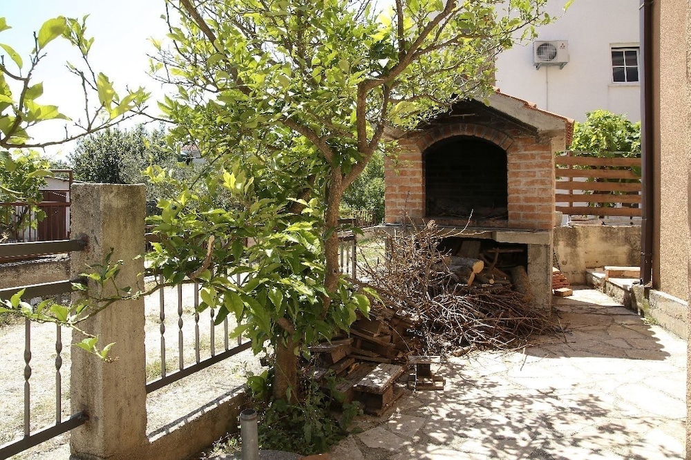Photo 24