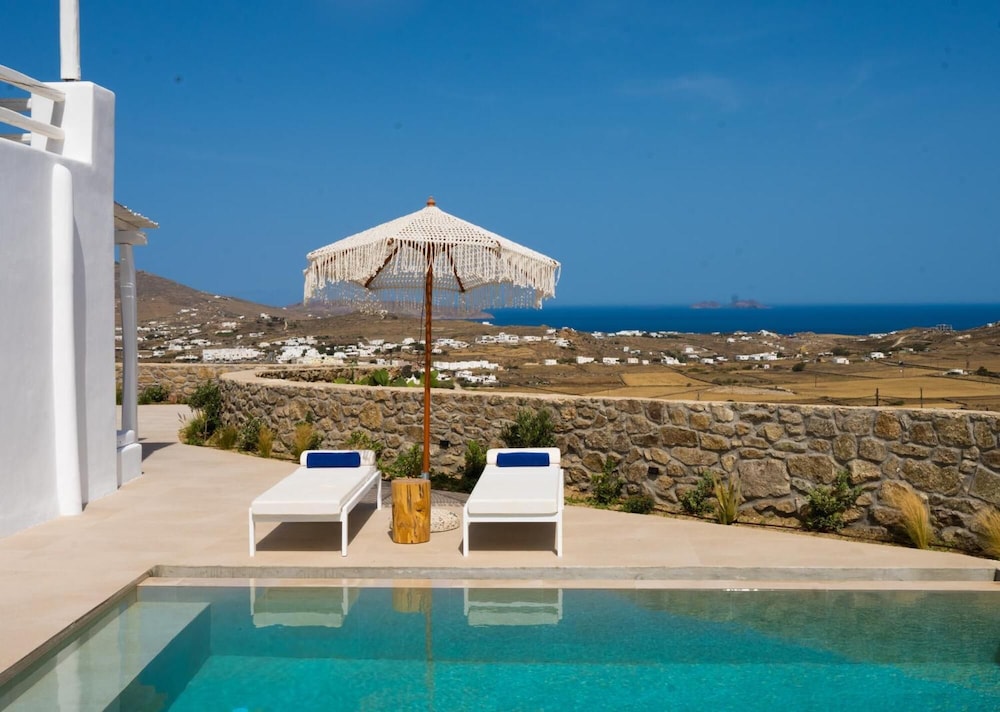 Sunrise Villa Sea View Private Pools