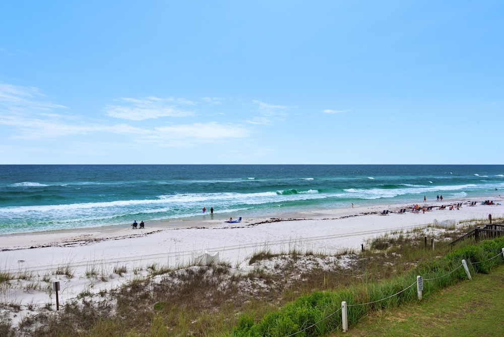 Beach House 204a