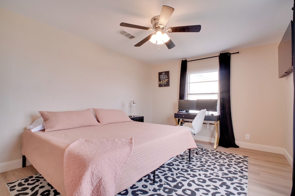 4 Mi to Ttu: Remodeled Retreat w/ Fenced Yard!