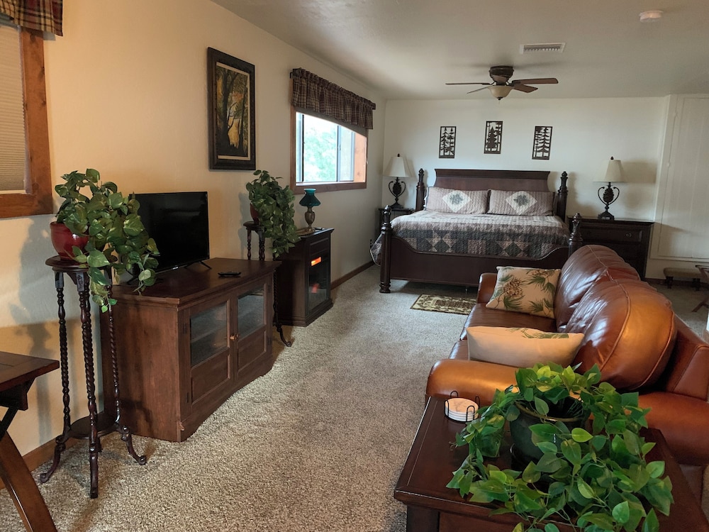 Beeline Guest House