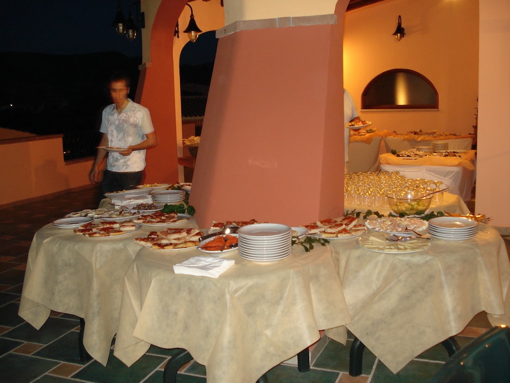 Photo 37