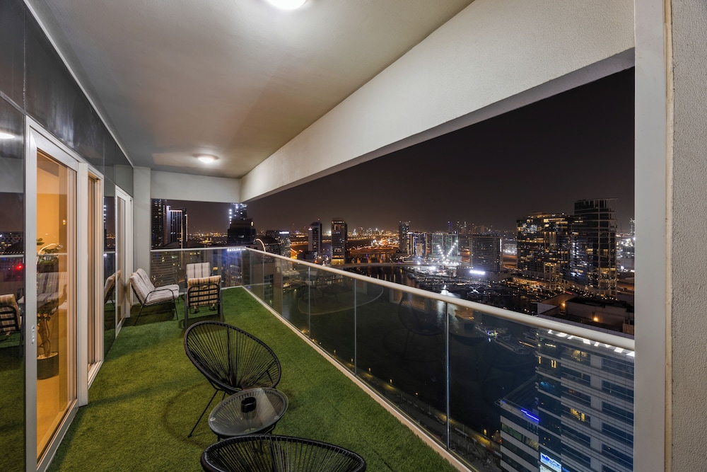 Luxury Apartments in Dubai Business Bay