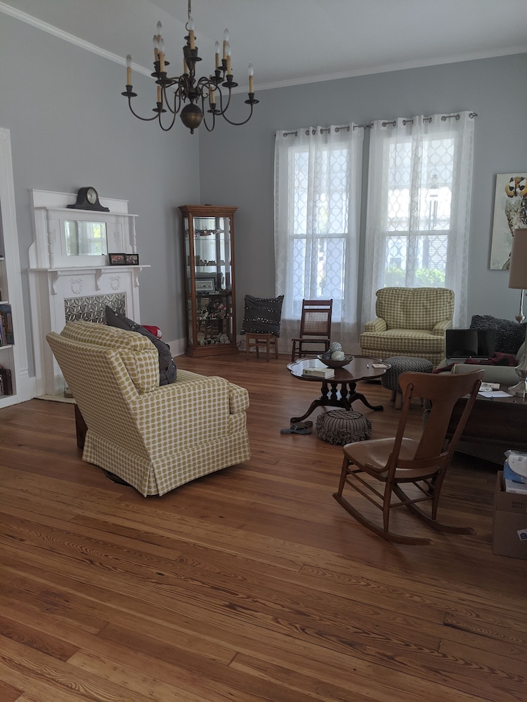 M G Richardson Bed & Breakfast view 3