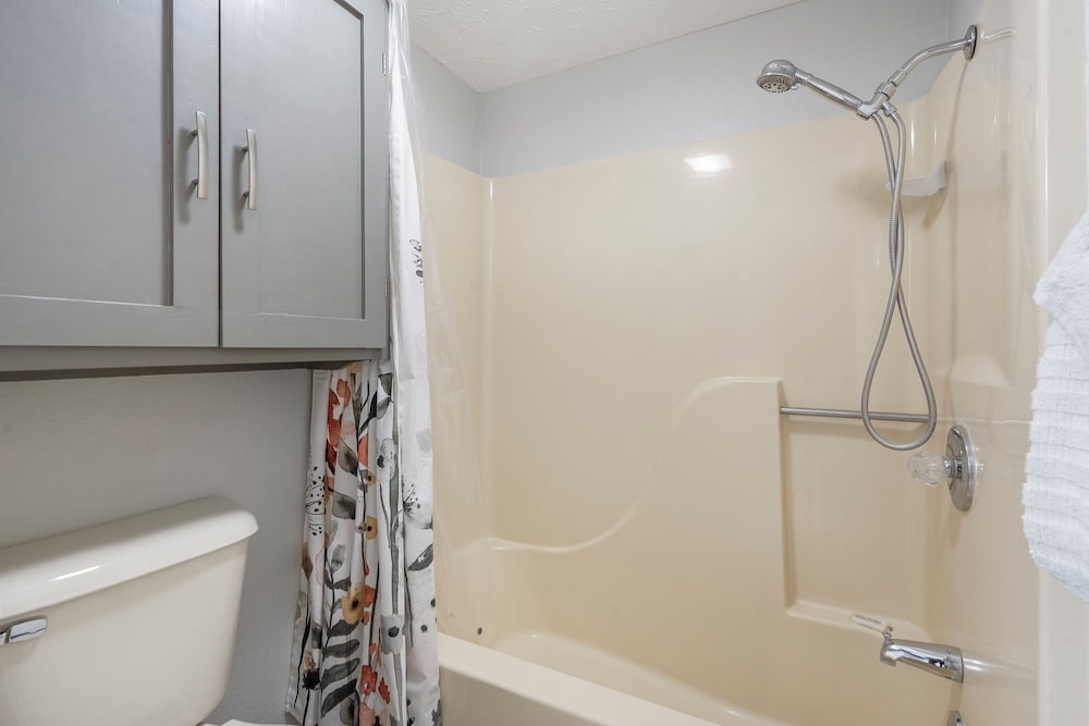 Branson Golfers Nook - Near DT Branson!