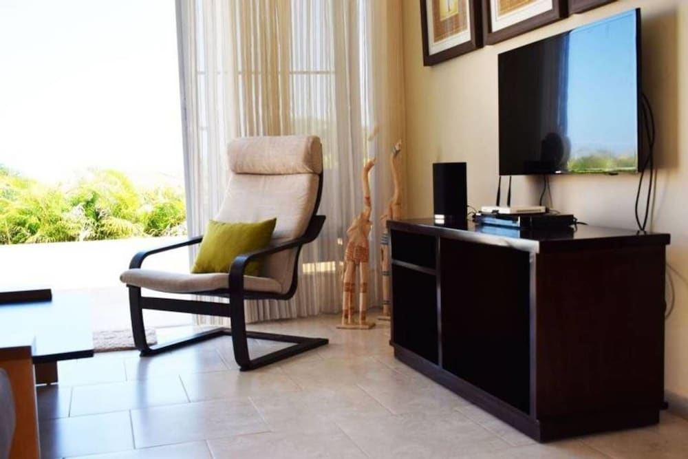 Ocean View 2 Bedroom Villa Newly Build in Gated Community
