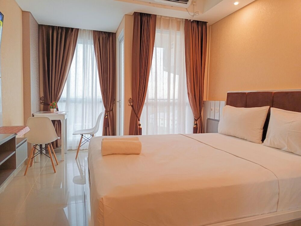 Spacious Studio At Tamansari Skylounge Makassar Apartment