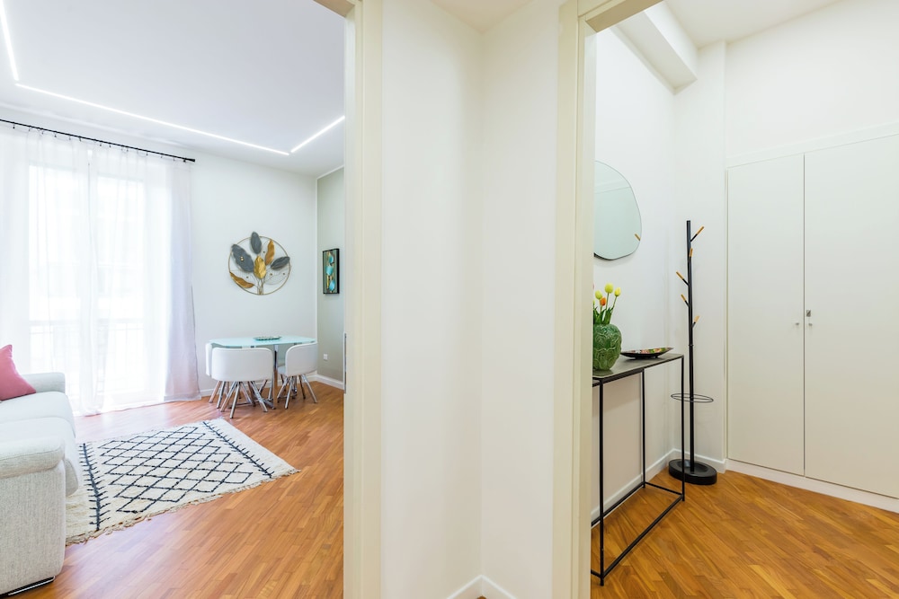 Stanzione Classy Flat at Vomero Central