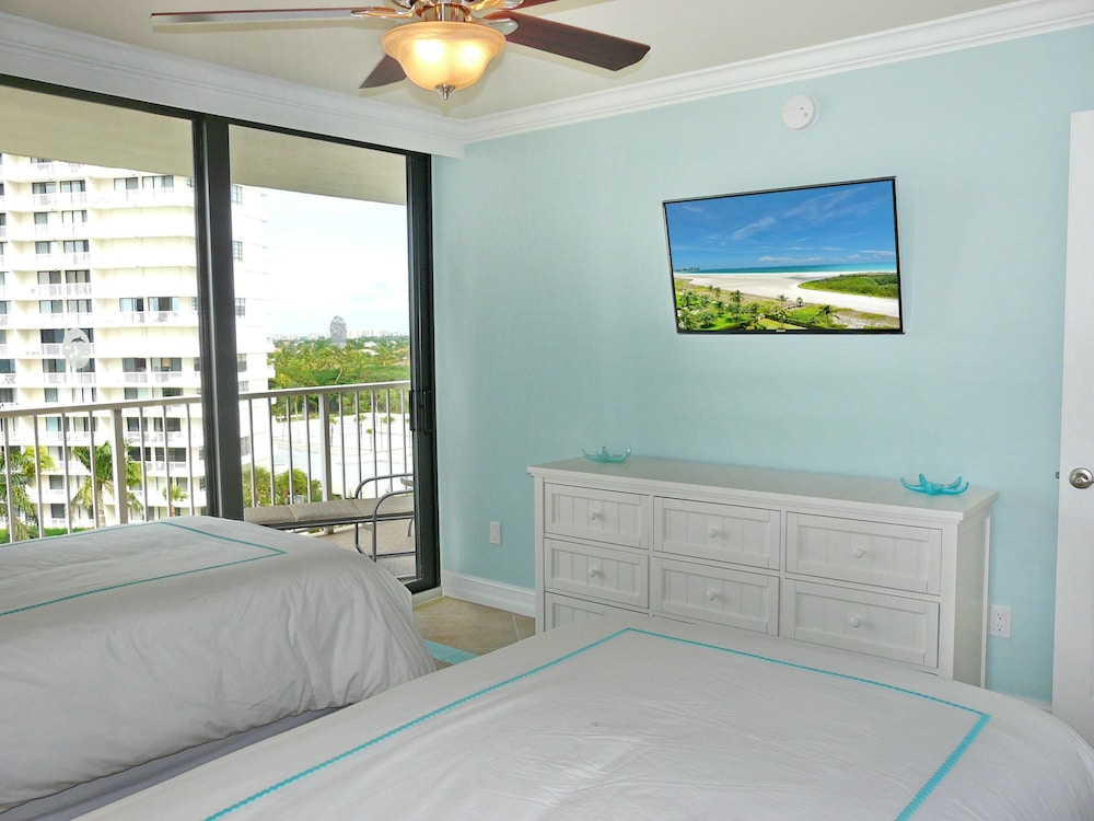 Beachfront Condo With Pool and Dazzling Ocean View view 5