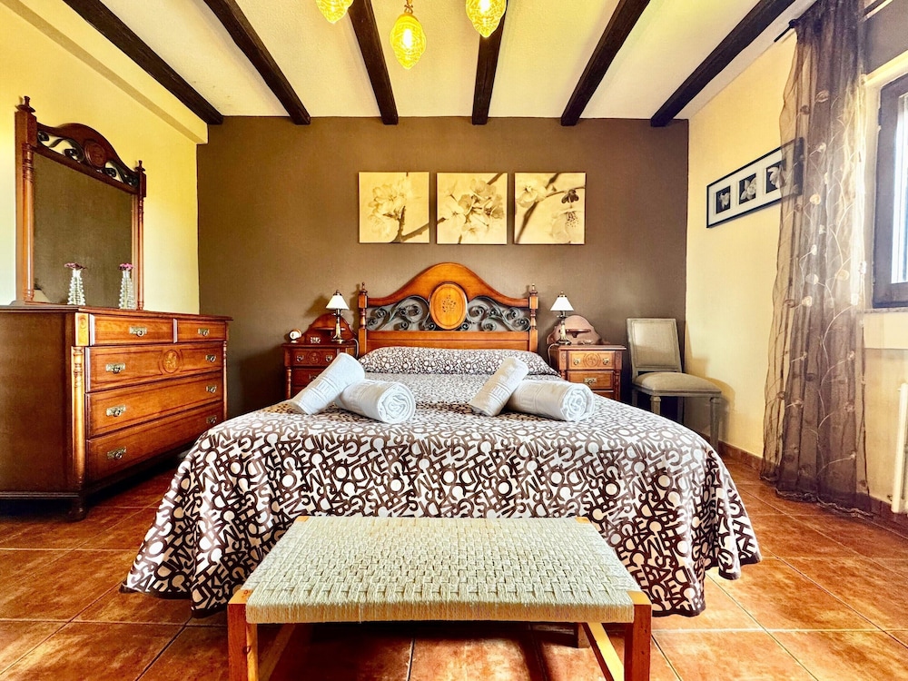 Rural Apartment With Private Garden