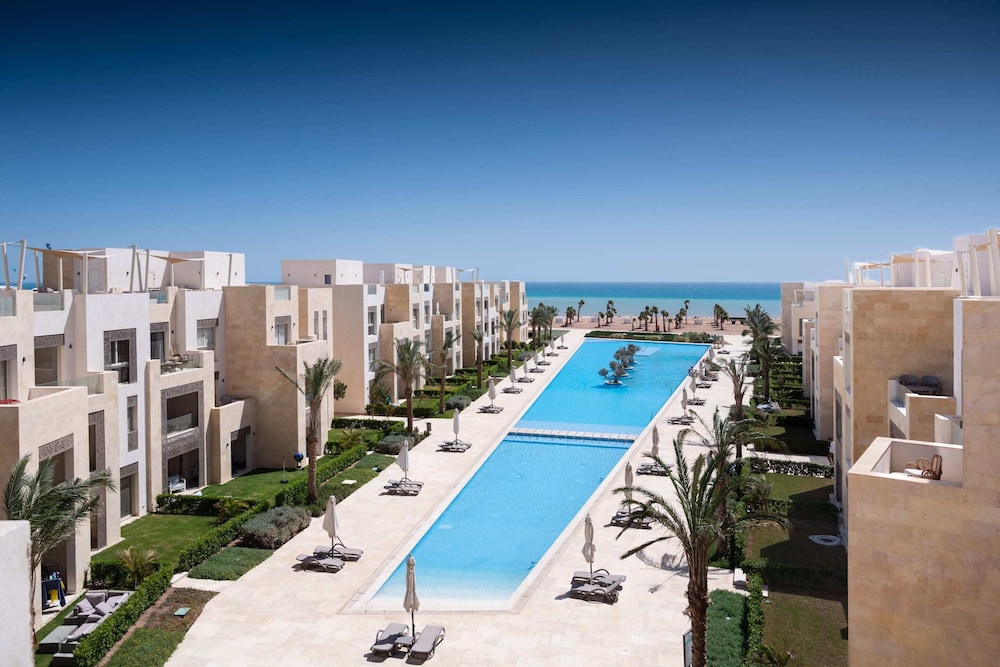 Xuru Stays I Roomy & Relaxed 1bdr @ Mangroovy Free Beach & Pool