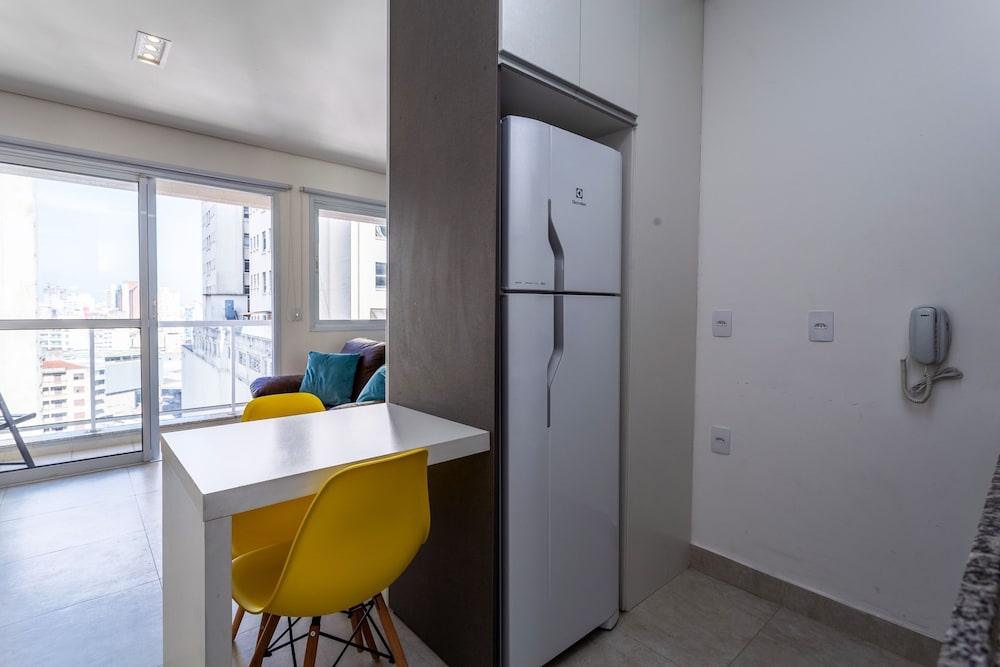 Apartamento com Wi-fi pr Ximo ao Metr Luz