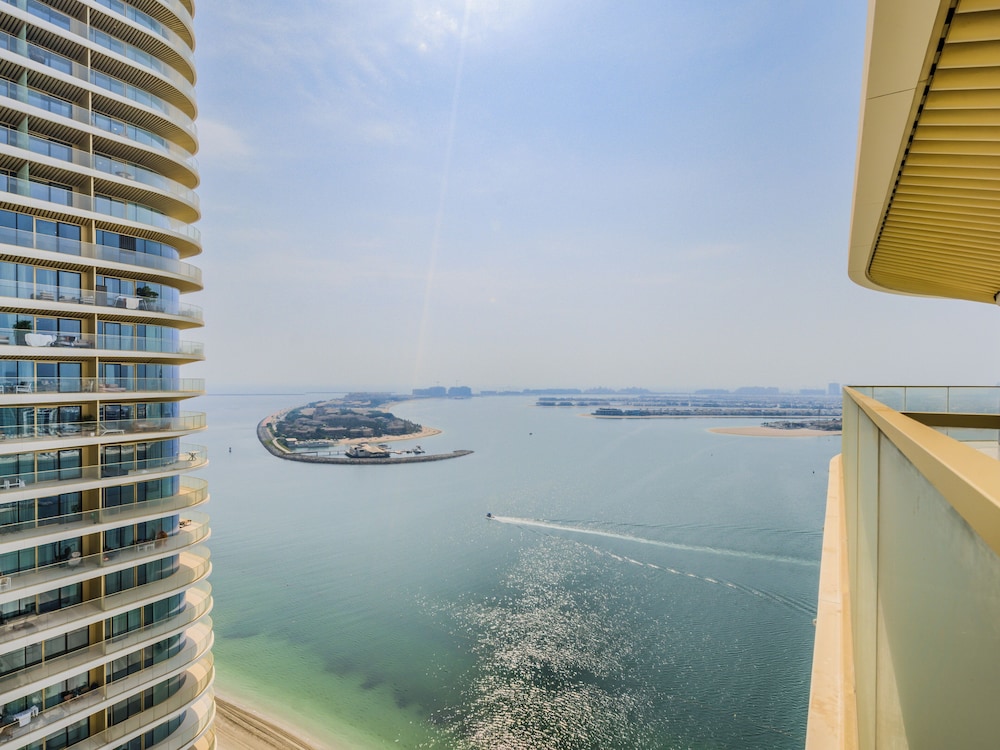 Grand Bleu Residences - Dubai Harbour