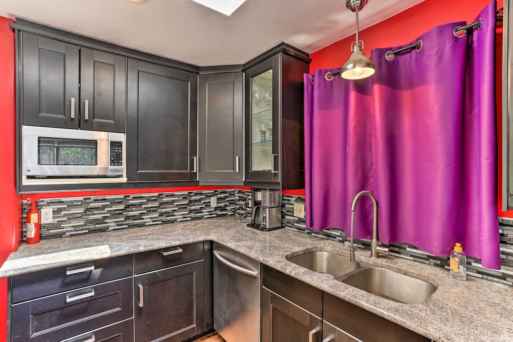 Vibrant Weaverville Escape w/ Deck & Creek!