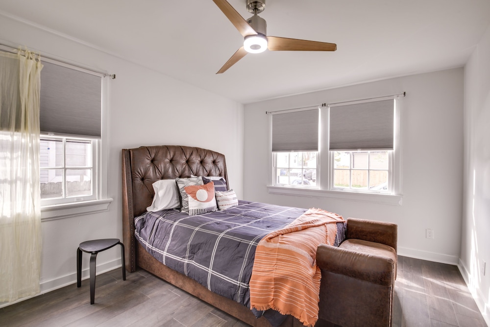 4 Mi to French Quarter: Walkable Apt w/ Yard