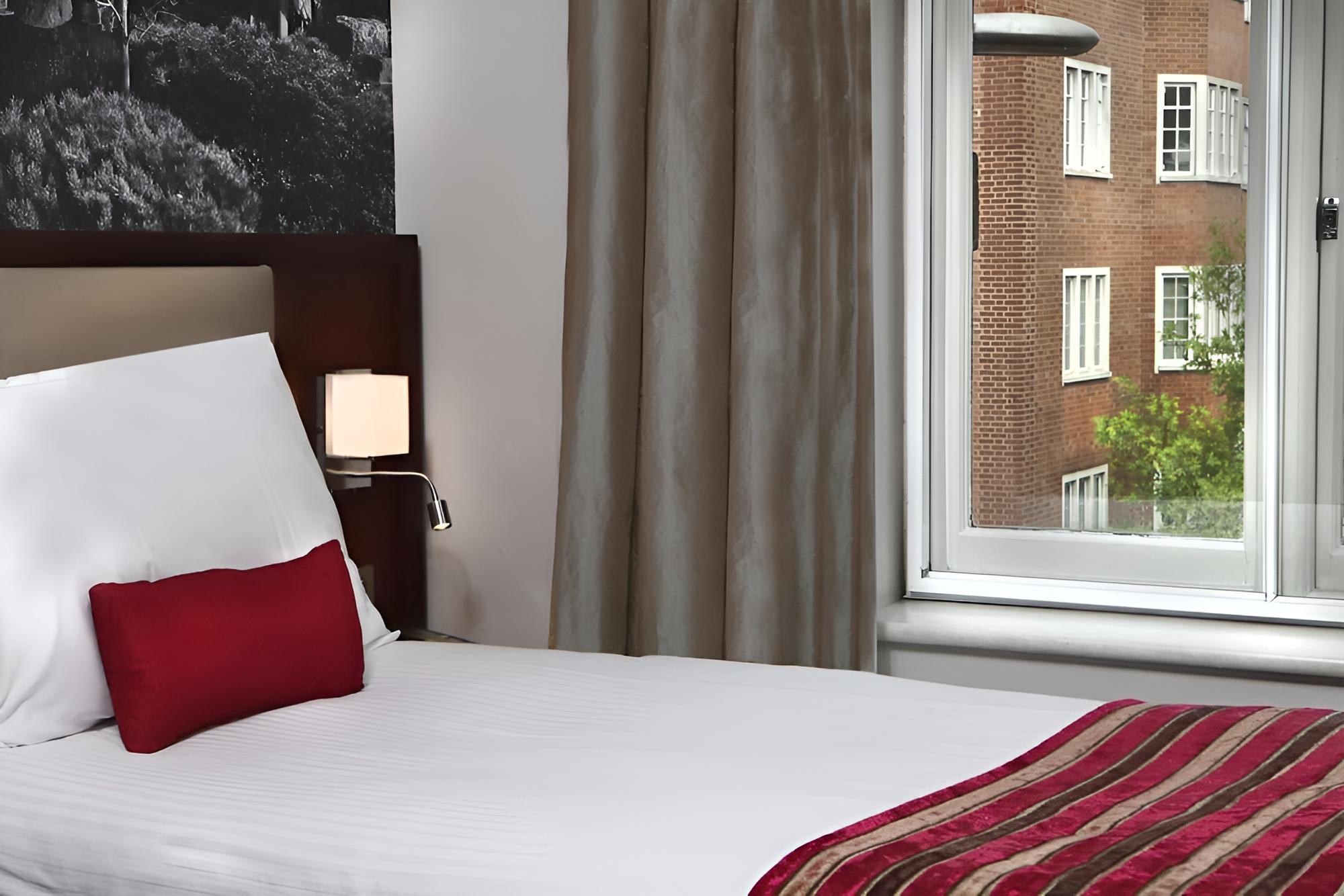 Seraphine Kensington Olympia Hotel