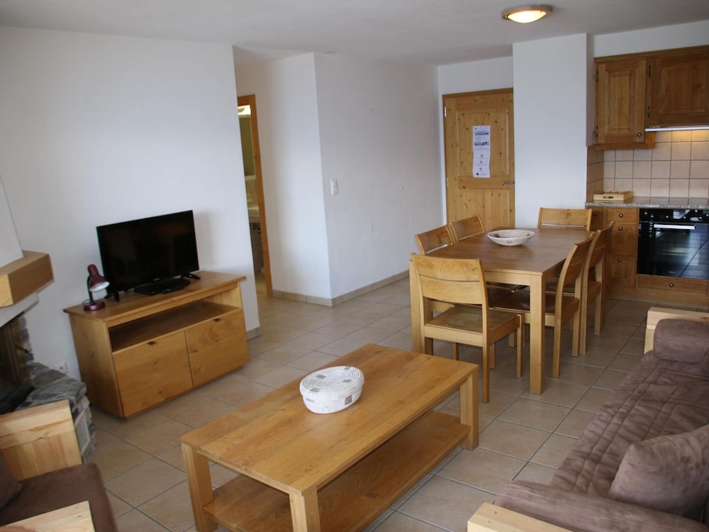 Apartment in Veysonnaz Near Ski Lift