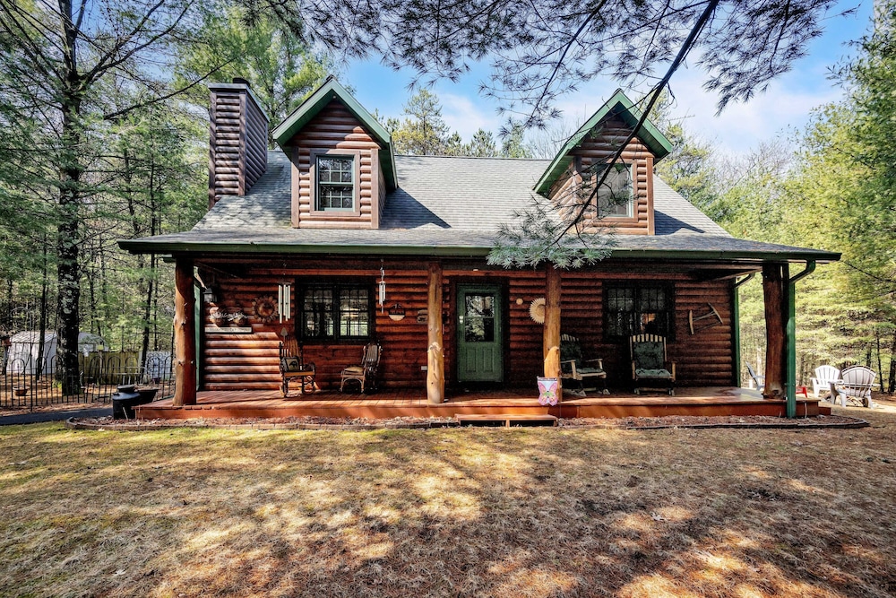 Woodlands Cabin Retreat In Oxford 2 Bedroom Cabin