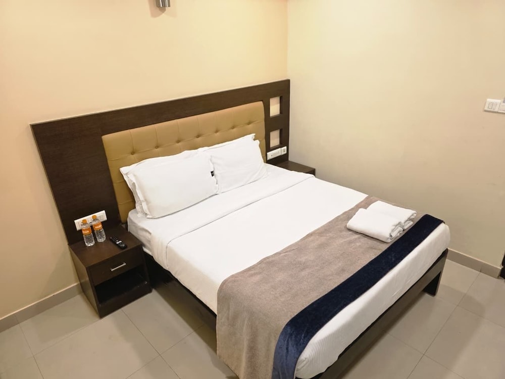 MG Beatle Hotel Tirupati