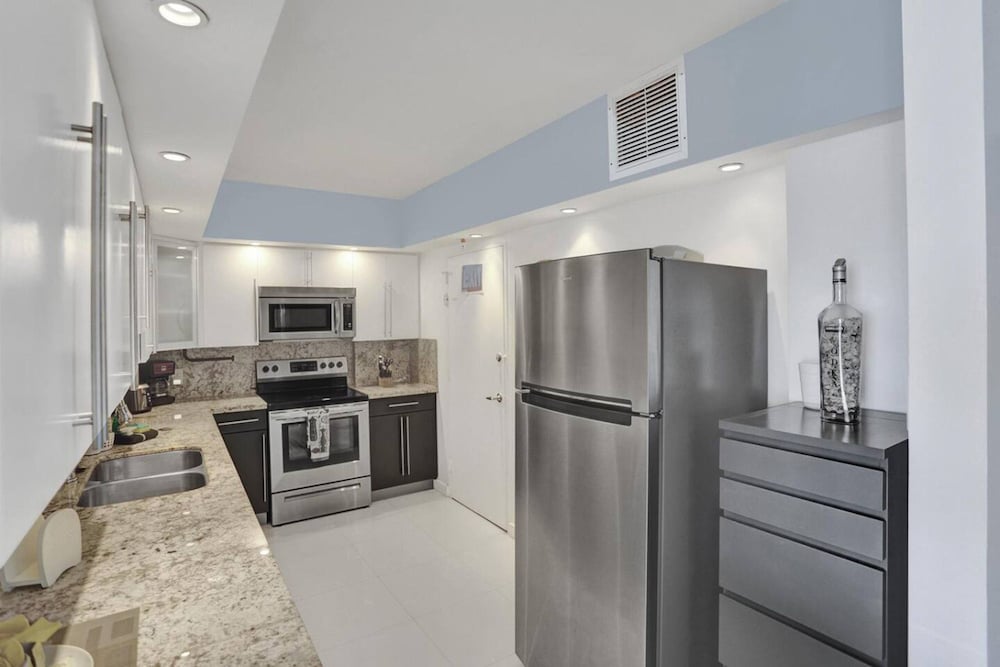 Beautiful 1 1 Beach View 14 Floor