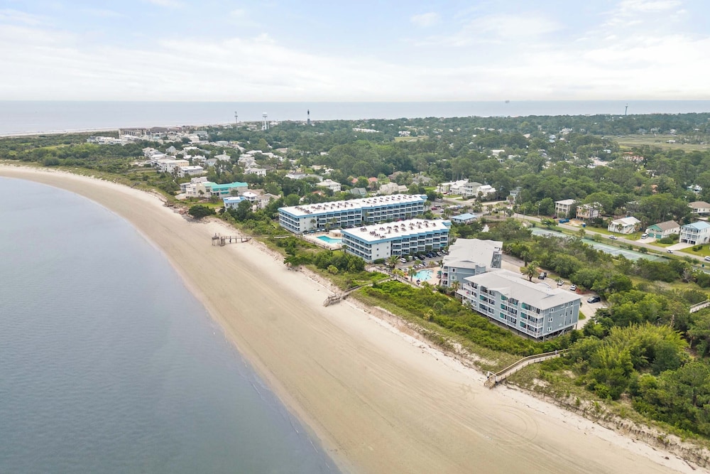 Bay View Villas 2 by Tybee Vacation Rentals