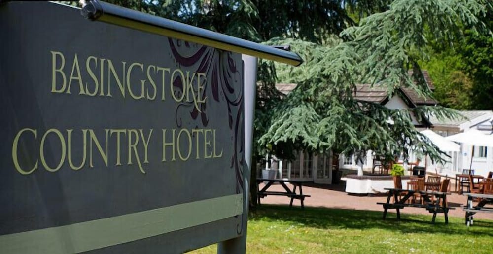 Hook Vacations - Britannia Basingstoke Country Hotel  Spa - Property Image 5