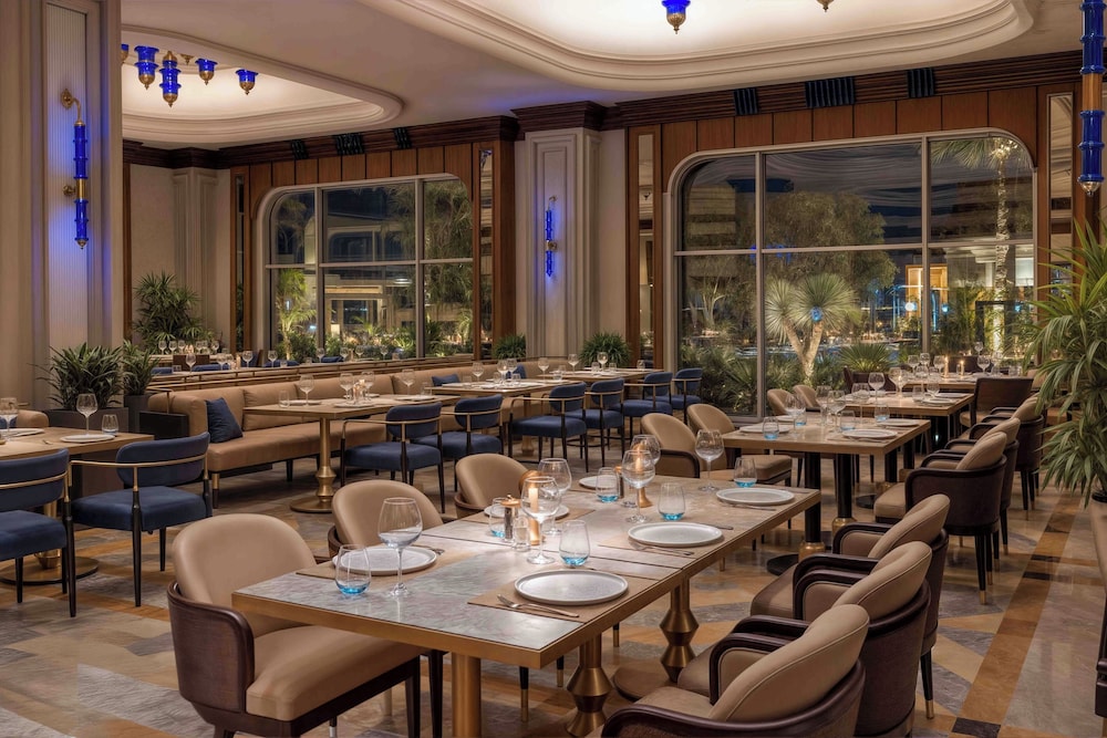 Merit Royal Gardens Hotel & Casino
