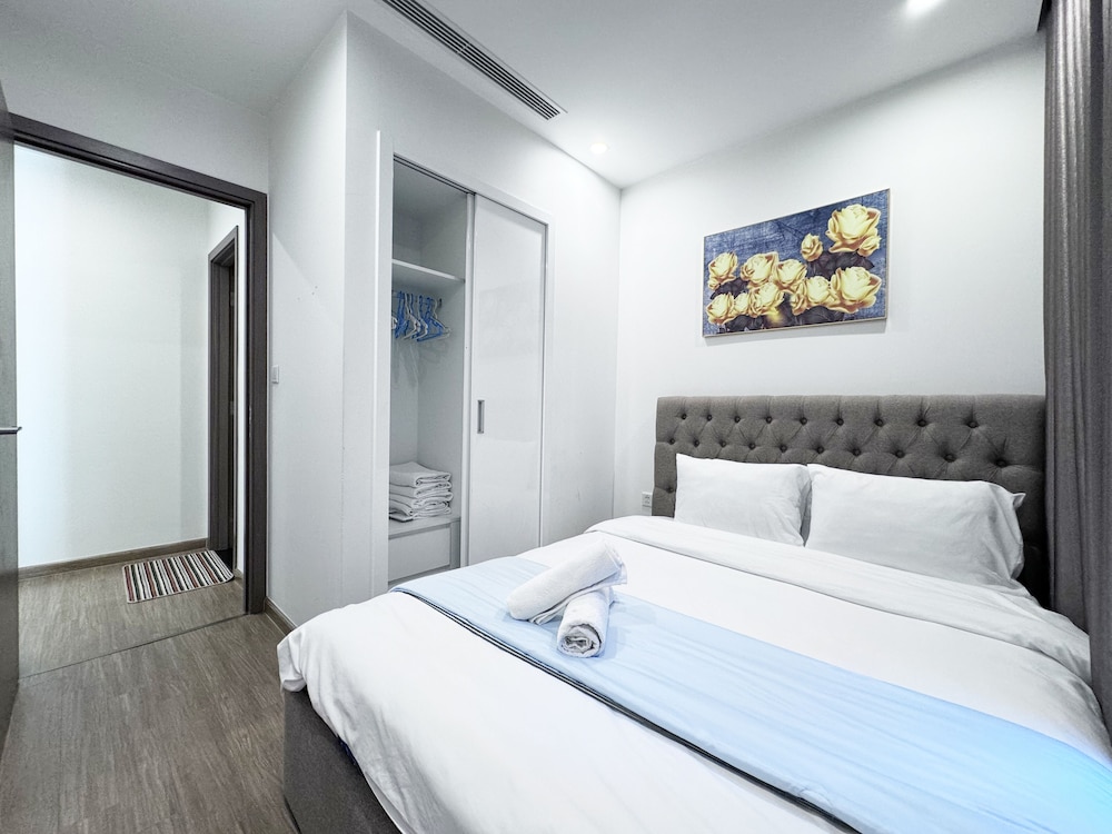 Luxhousing Vinhomes Skylake