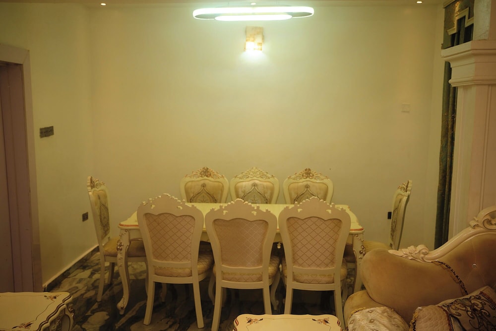 Luxurious 1 Duplex and 3 Flats Apartments, Ugbor Village RD, Benin City Nigeria