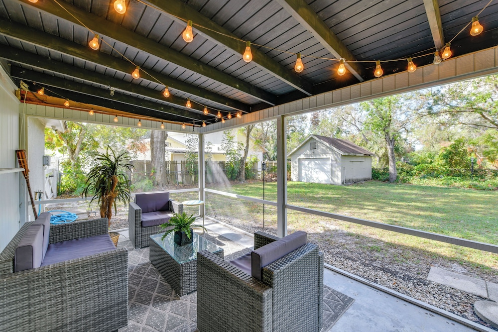 Near Beaches + Downtown: Sarasota Home w/ Lanai
