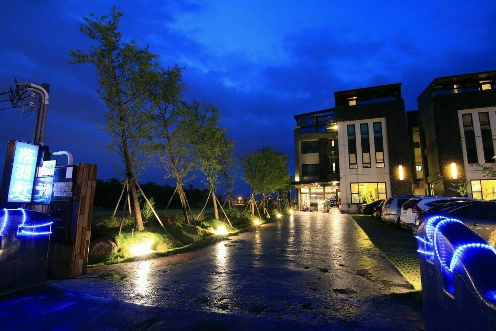 Photo 48