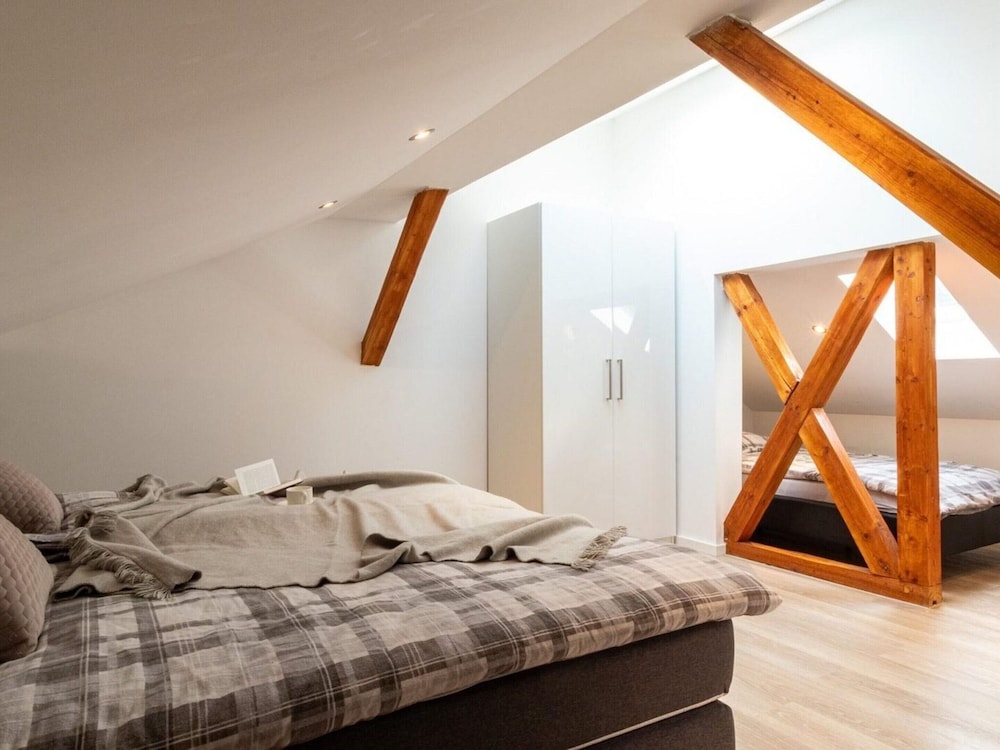 Modernes Split-level Haus Nahe am Hennesee