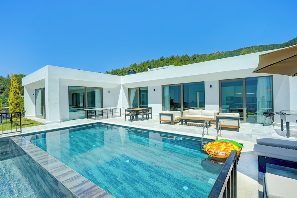 Villa Mercury 9 - PLANET LUXURY VILLAS
