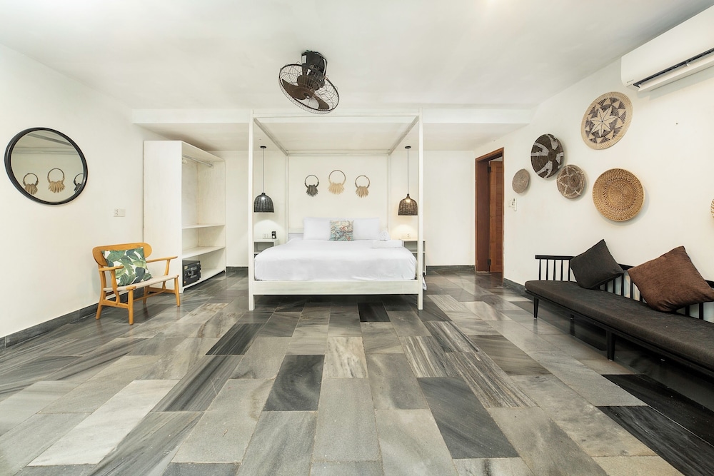 An Bang Beachside Boutique Homes & Villas