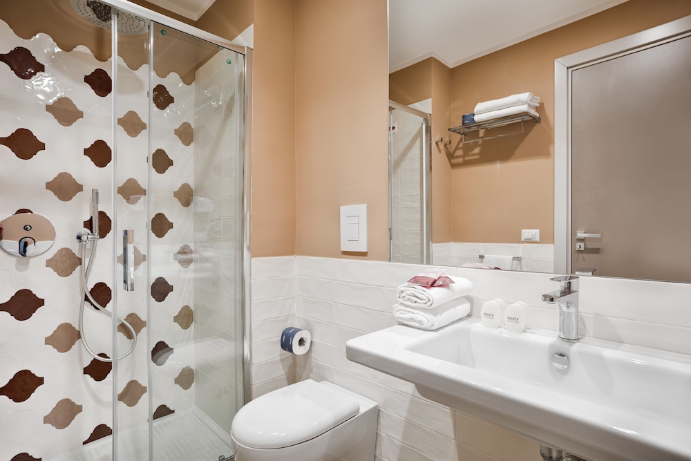 Reginella Suites