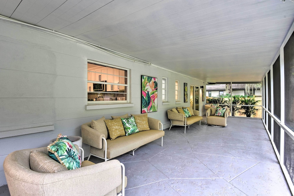 lounge