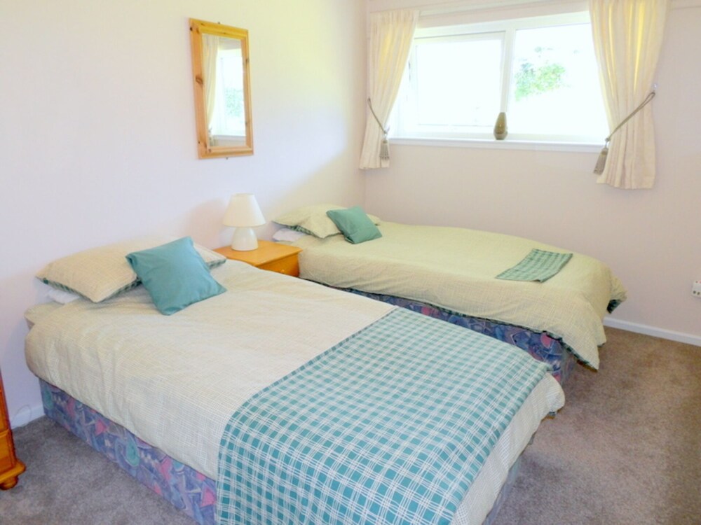 Sleeps6- Countryside Privacy- 30mintobeach view 2