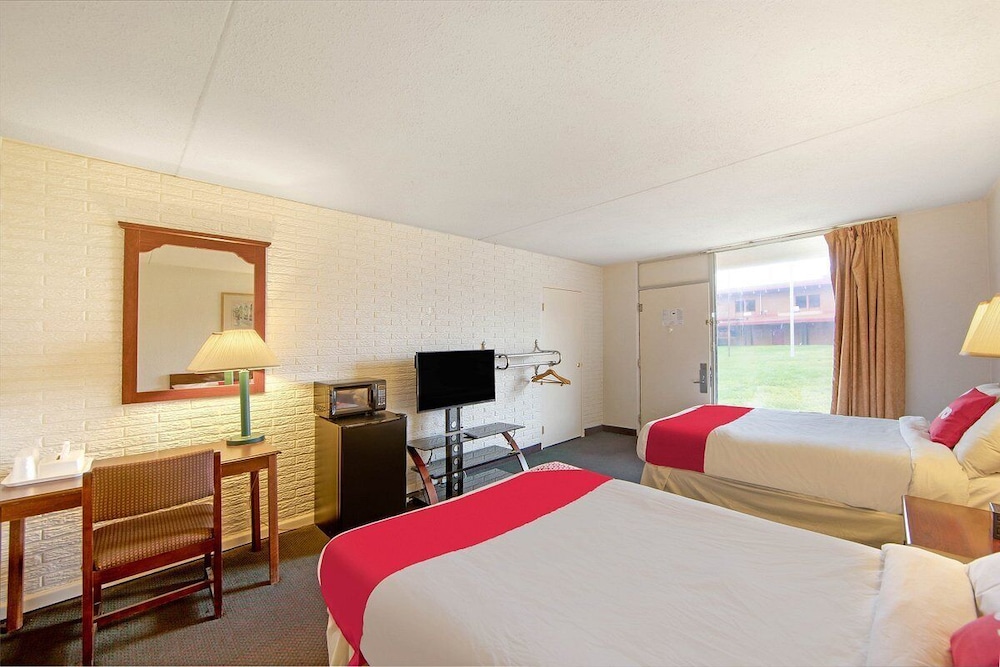 Travel Plaza Motel view 5