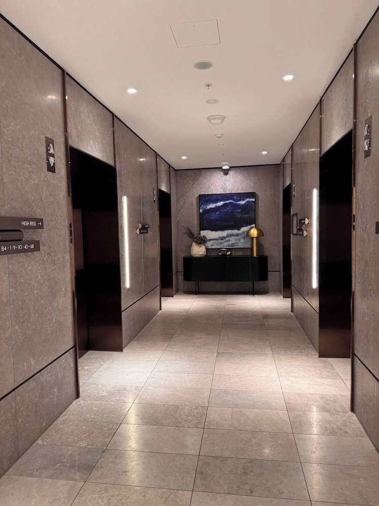 Luxury 2-bedroom Apartment in the Heart of Melbourne