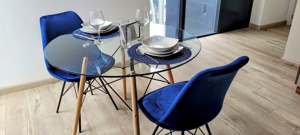 Xoe Mini-suites and Apartments