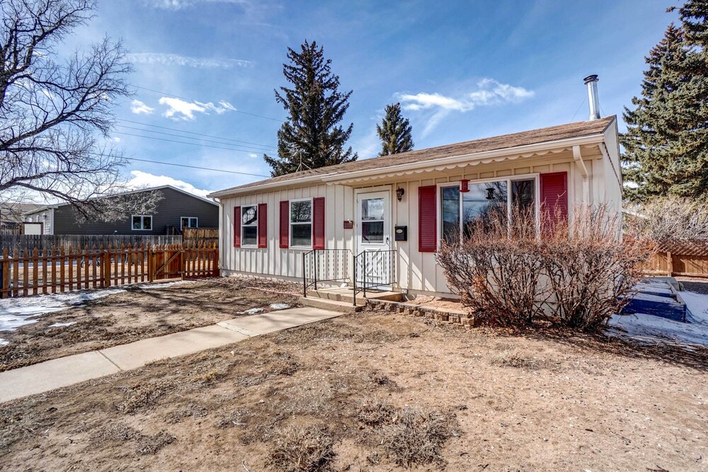 Laramie Vacations - Laramie Vacation Rental: 2 Mi to Downtown! - Property Image 3