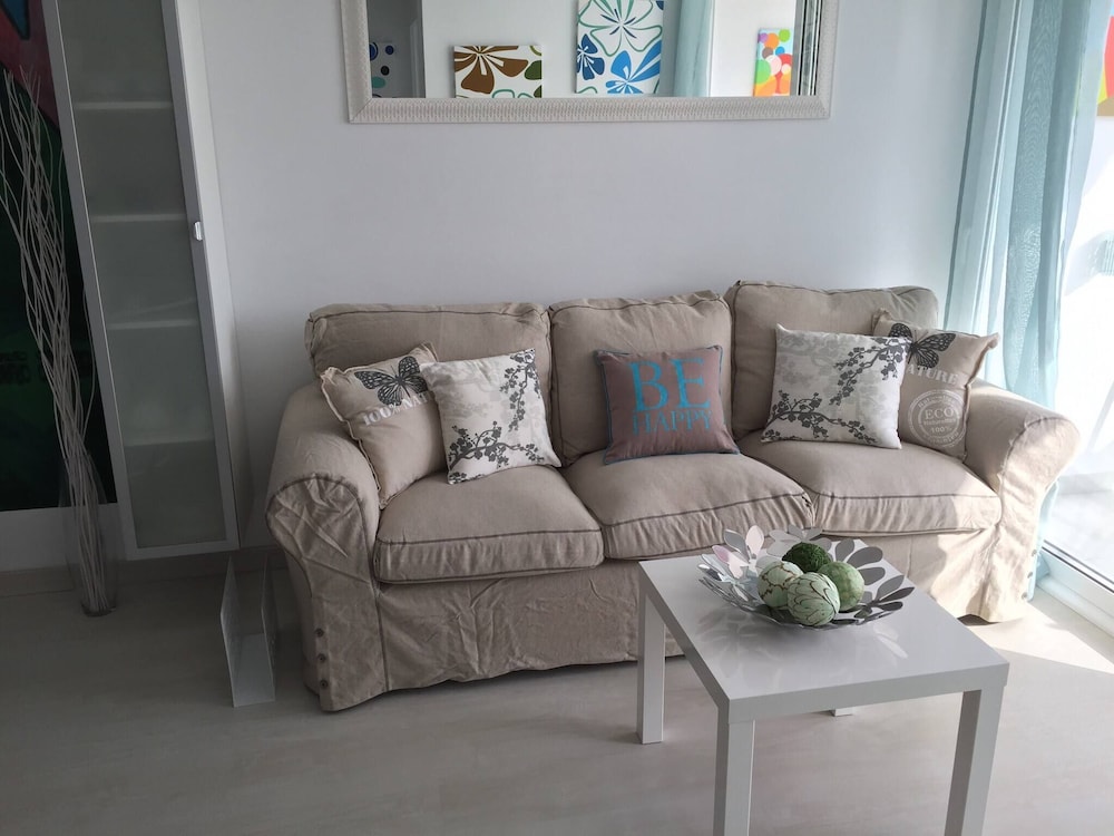Delicious Los Cristianos,achacay,2bdr & 2bathr Beach Close Wifi Free